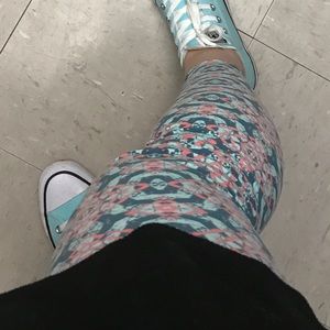 TC LULAROE LEGGINGS